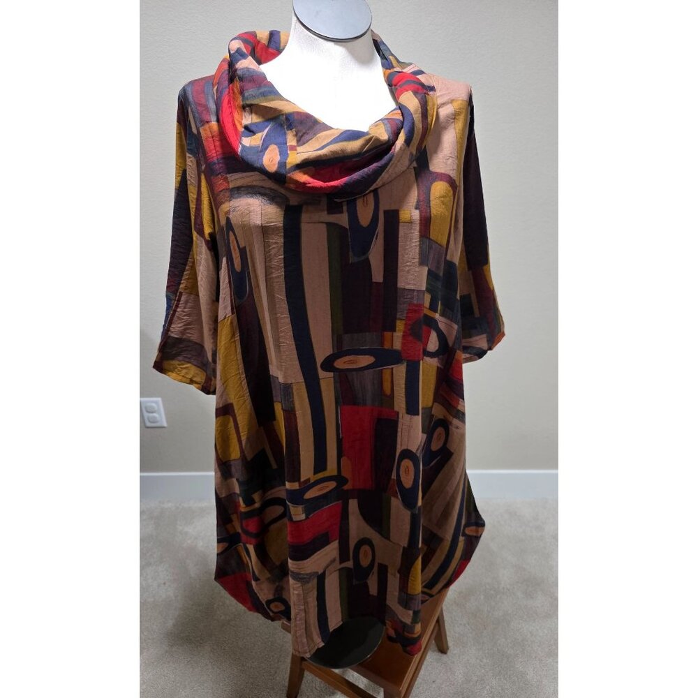 Abstract Art Print Cowl Neck Tunic Top With 3/4 Sleeves M Size